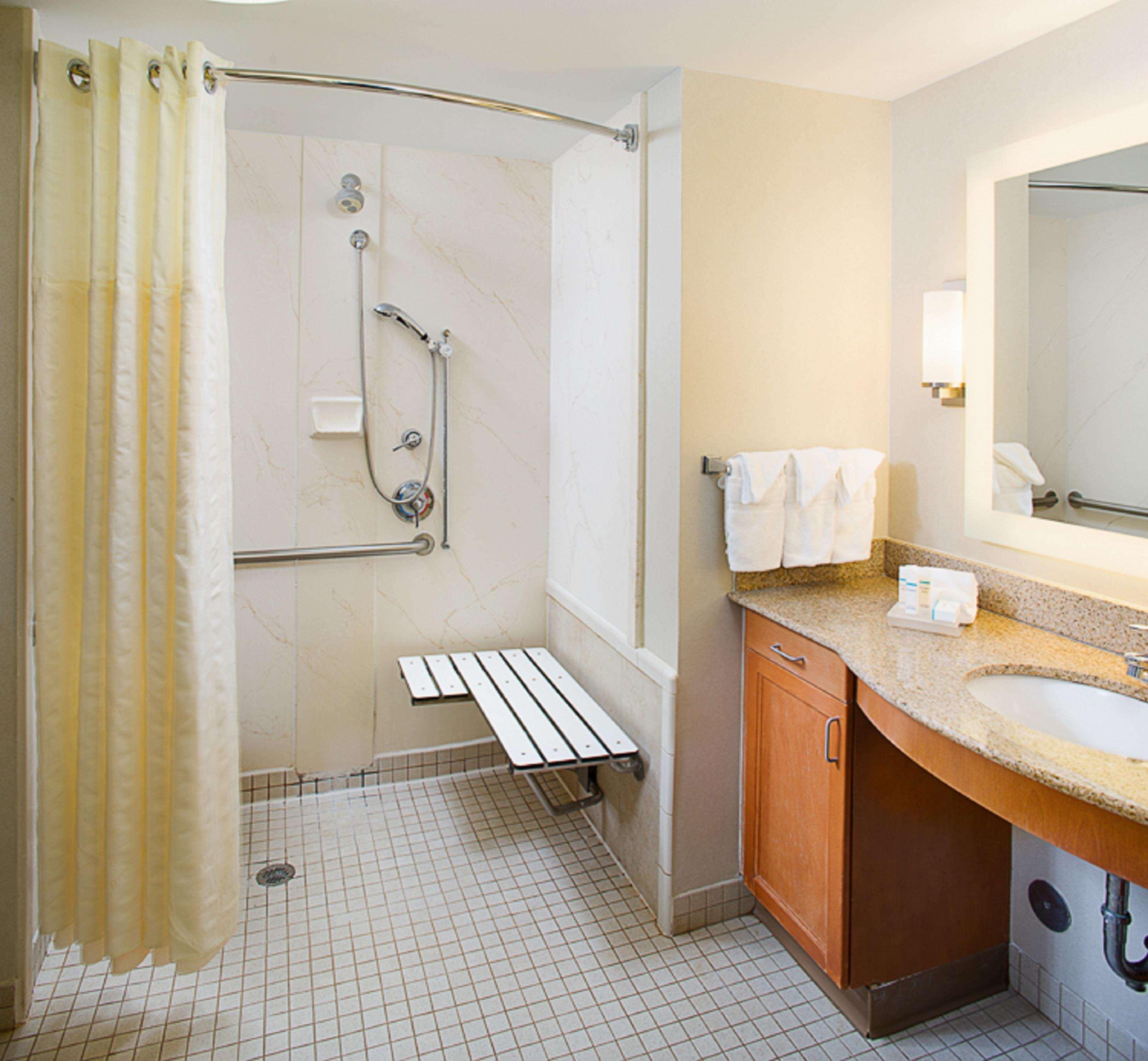 Homewood Suites By Hilton Cleveland-Solon Екстериор снимка