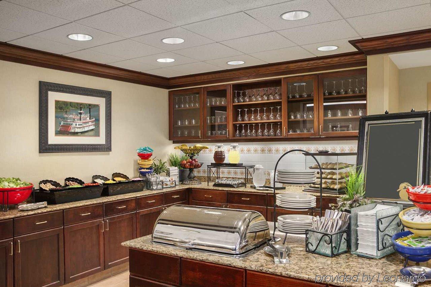 Homewood Suites By Hilton Cleveland-Solon Ресторант снимка